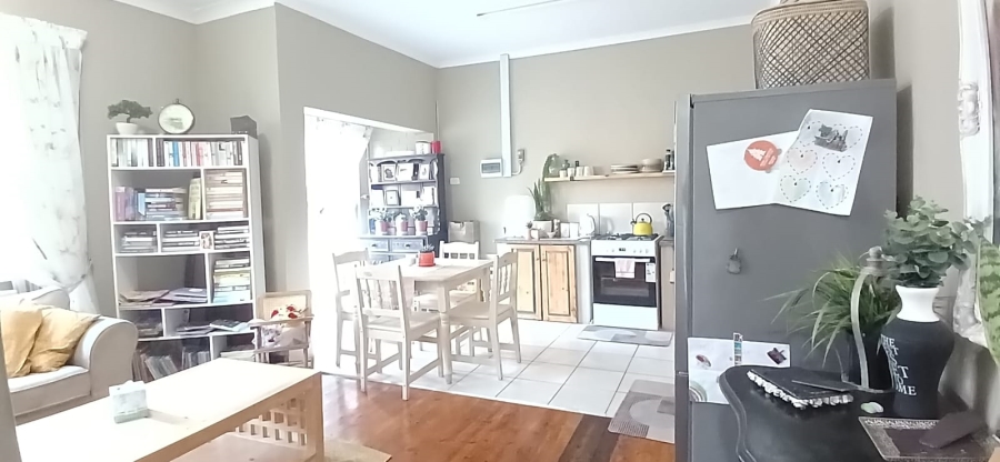 5 Bedroom Property for Sale in Hospitaalheuwel Free State